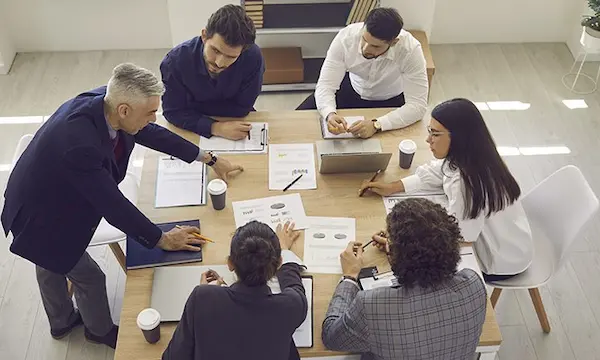 What Makes A Good Property Manager? Team Management