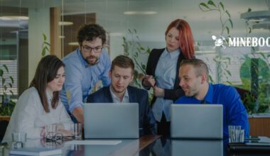 how to choose a property management company
