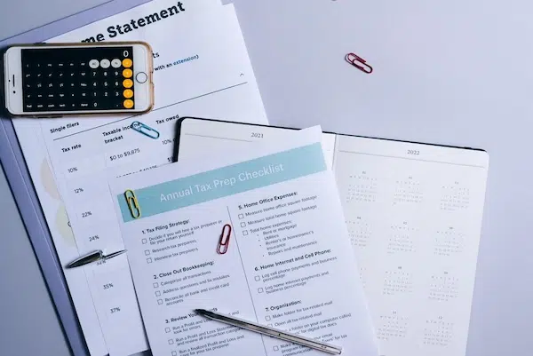 Ultimate Move-in Checklist for Tenants Moving Timeline