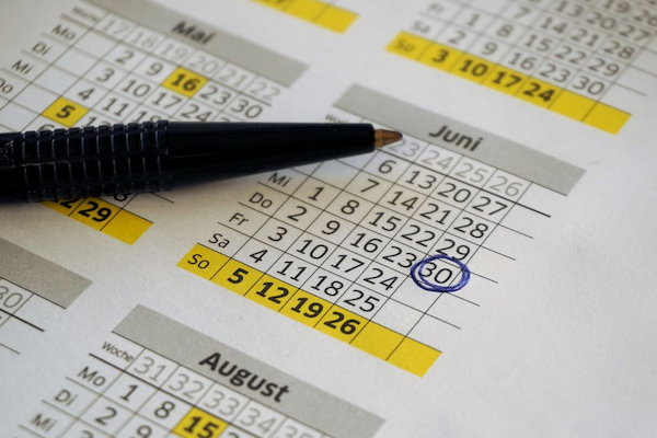 Understanding the Timing of Rent Payments: Is it for the Upcoming Month? Payment Timing