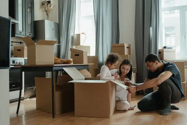 A Guide to the Process of Moving Out of an Apartment Settling into the New Place
