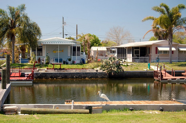 The Ultimate Guide on How to Sell a Manufactured Home Common Challenges and How to Overcome Them