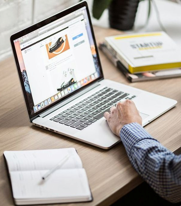 The Cost of Hiring a Property Manager: What You Need to Know Responsibilities of a Property